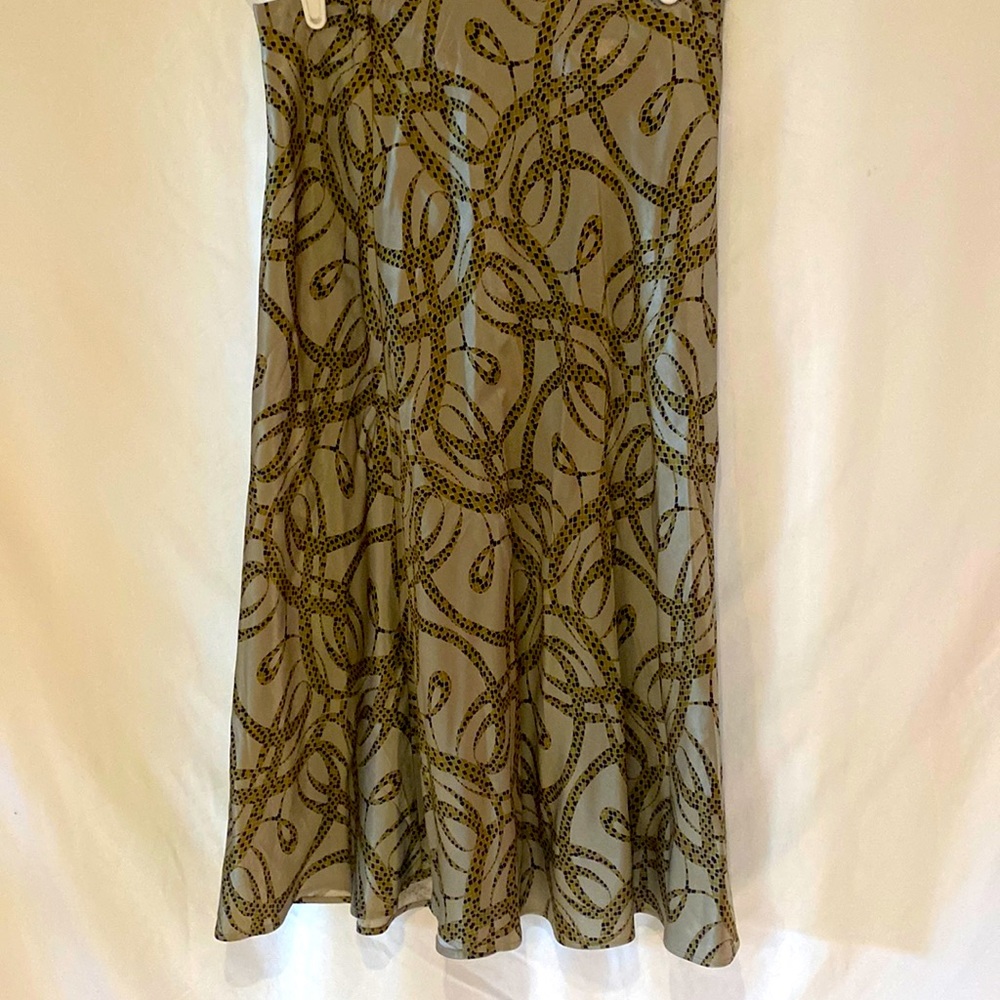 A-line skirt green